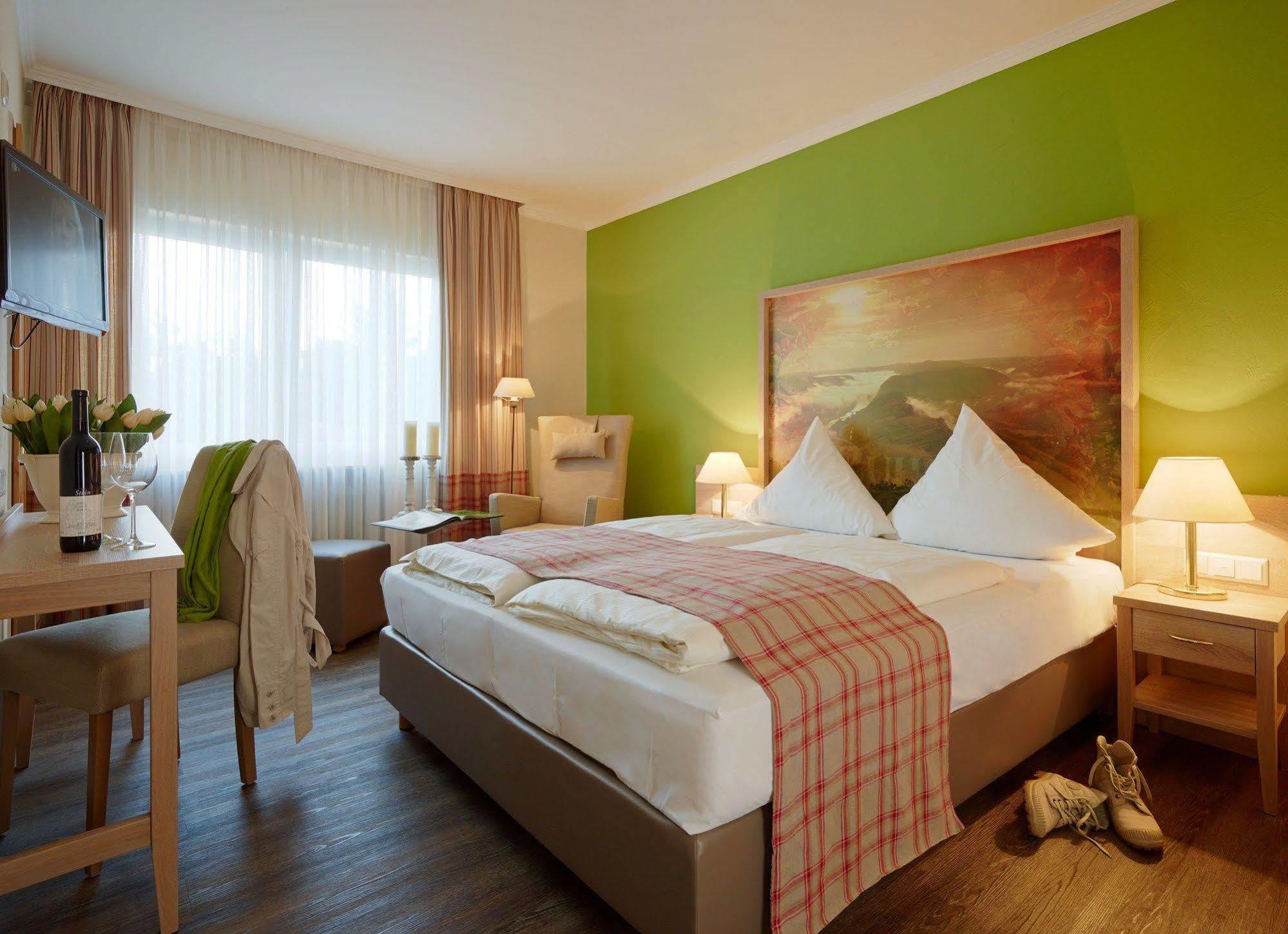 Ringhotel Boemers Mosel Landhotel Alf Dış mekan fotoğraf